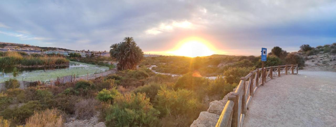Casa Jirafa Con La Vista Villa Gran Alacant Eksteriør billede